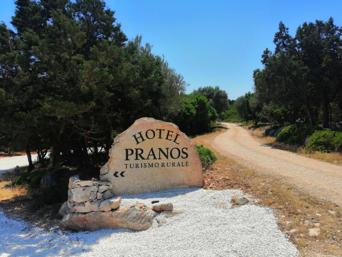 Hotel Pranos Turismo Rurale 칼라고노네 외부 사진