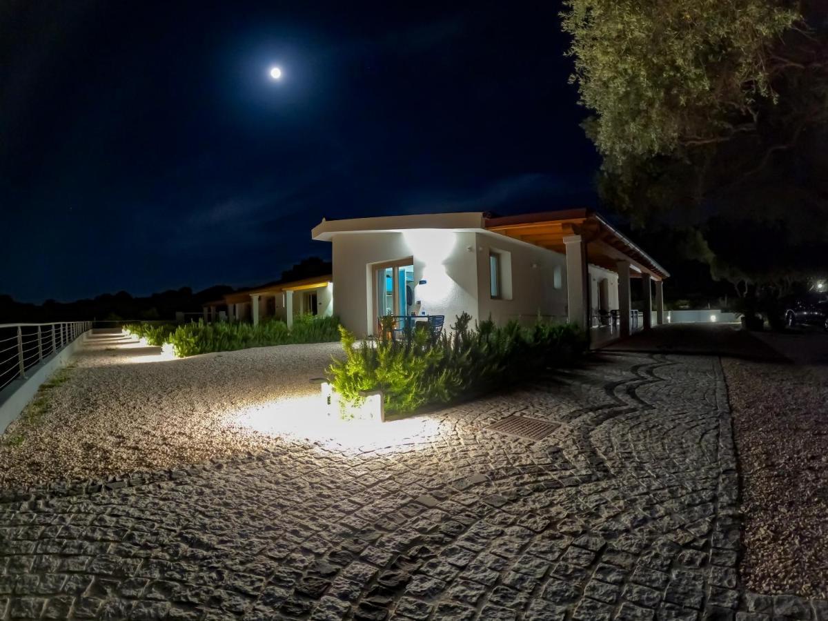 Hotel Pranos Turismo Rurale 칼라고노네 외부 사진